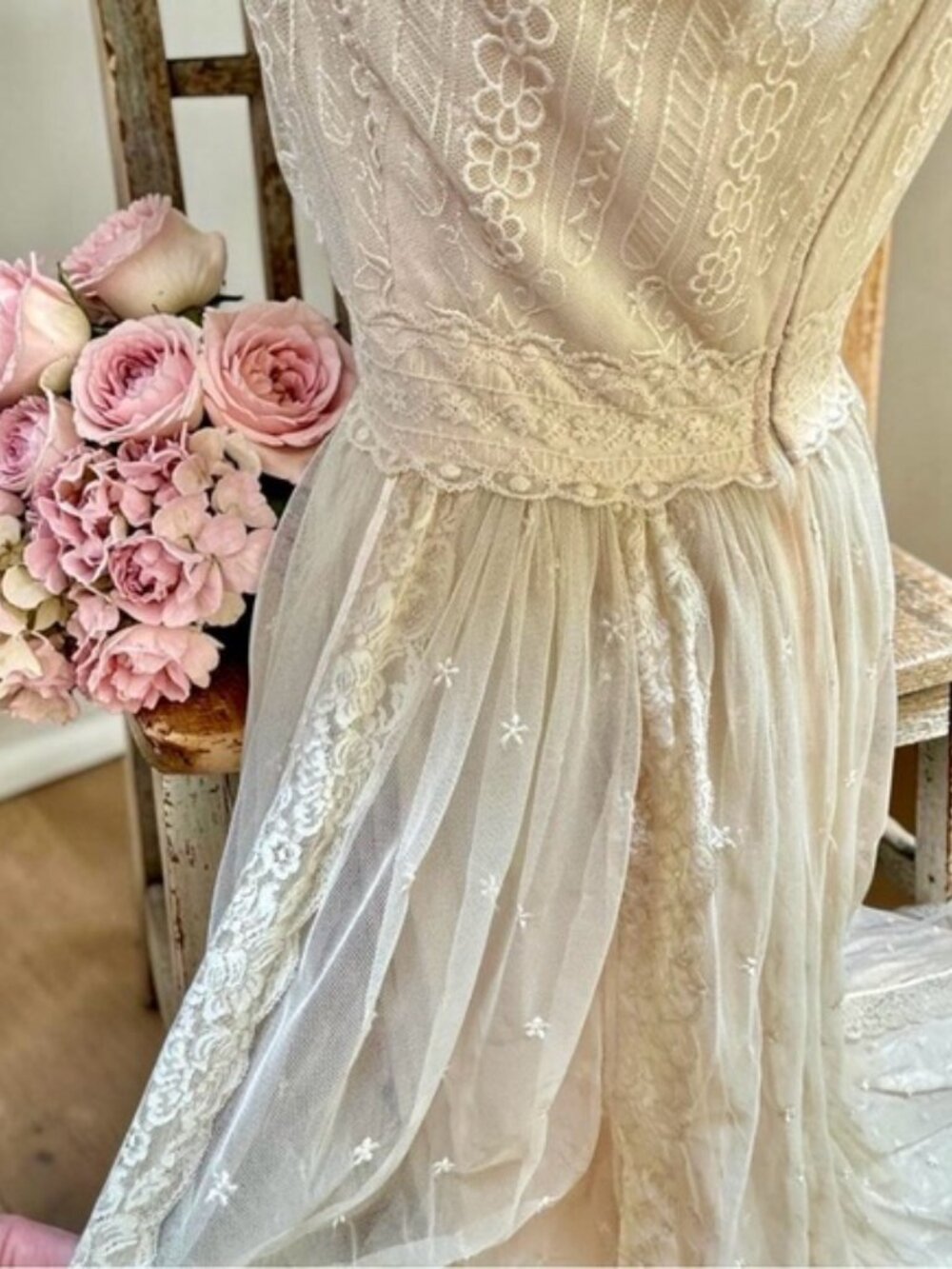 Romantic Cream Lace Bridal Gown with Sheer Overlay - Picture 7 of 8